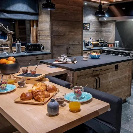 Chalet Zermatt: Indulge In Opulence Amidst Nature زيرمات
