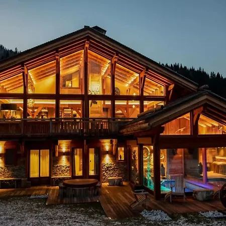 Chalet Zermatt: Indulge In Opulence Amidst Nature Lägenhet Zermatt